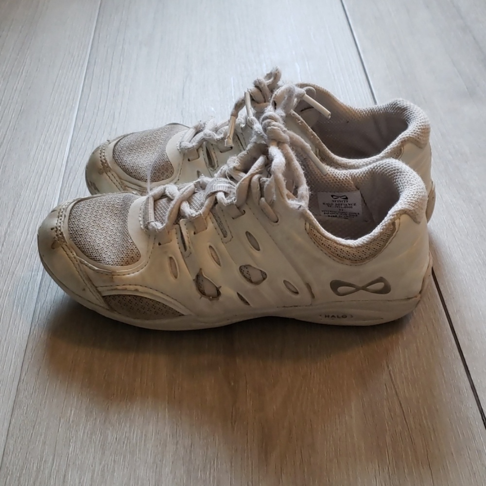 Nfinity Defiance Cheer Shoe